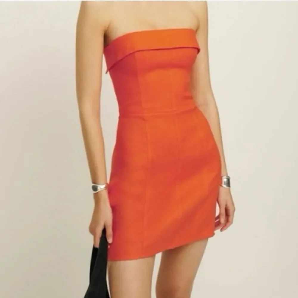 Reformation Madilyn Linen Strapless Midi Dress in Flame - Size 0